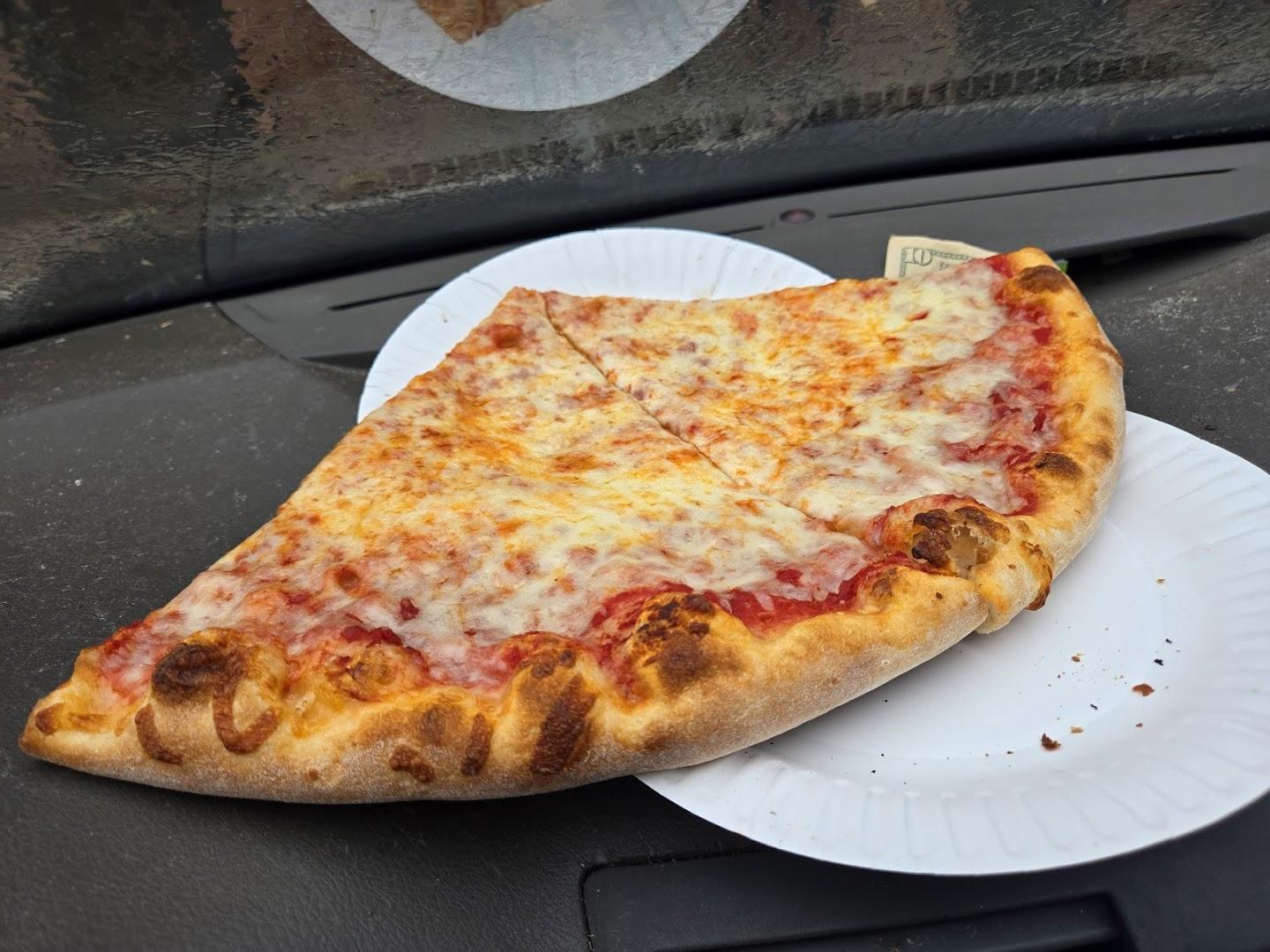 Agha's Grill & Pizza